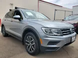 SILVER, 2021 VOLKSWAGEN TIGUAN Thumnail Image 4