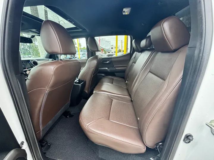 2016 TOYOTA TACOMA DOUBLE CAB Image 20