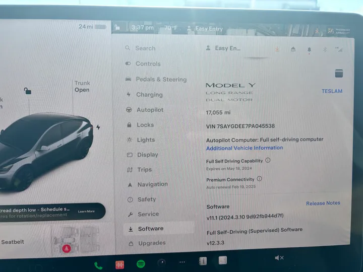 GREY, 2023 TESLA MODEL Y Image 23