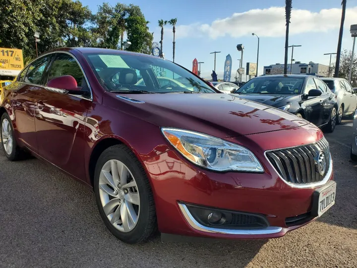 RED, 2017 BUICK REGAL Image 4