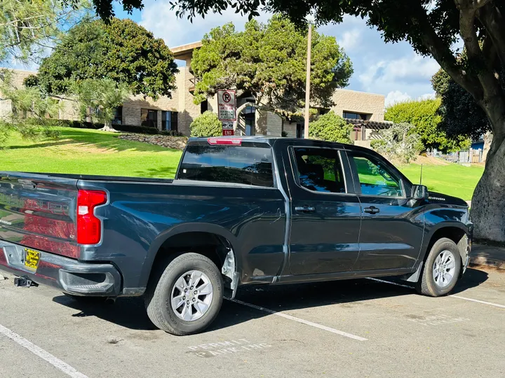 GRAY, 2020 CHEVROLET SILVERADO 1500 CREW CAB Image 11