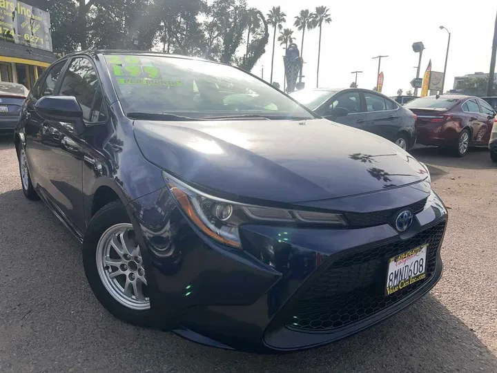 BLUE, 2020 TOYOTA COROLLA HYBRID Image 3