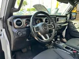 WHITE, 2020 JEEP WRANGLER UNLIMITED Thumnail Image 8