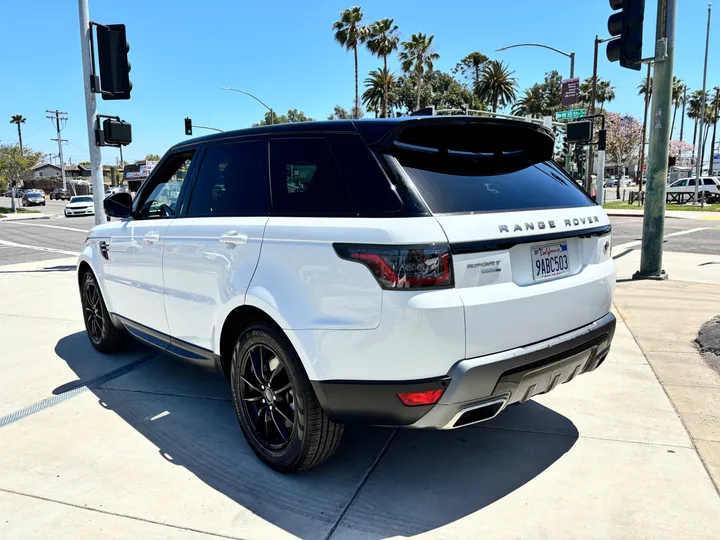 WHITE, 2019 LAND ROVER RANGE ROVER SPORT Image 6