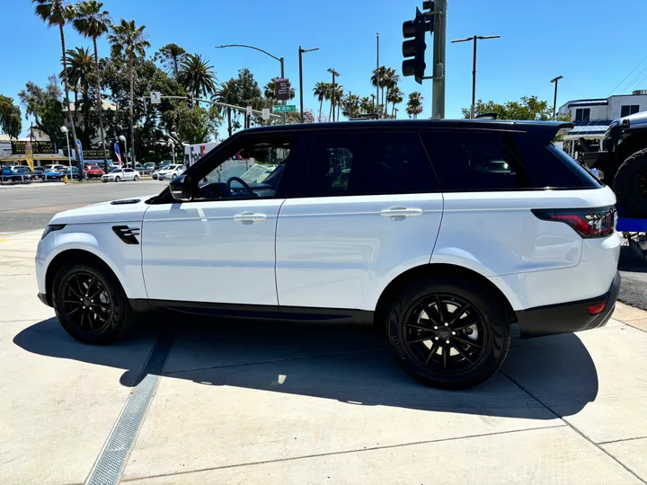 WHITE, 2019 LAND ROVER RANGE ROVER SPORT Image 7