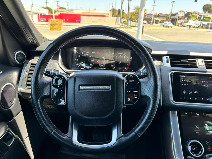 WHITE, 2019 LAND ROVER RANGE ROVER SPORT Image 21