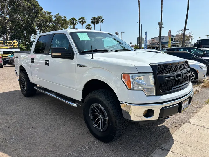 WHITE, 2014 FORD F150 SUPERCREW CAB Image 3