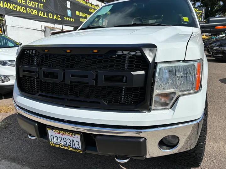 WHITE, 2014 FORD F150 SUPERCREW CAB Image 11