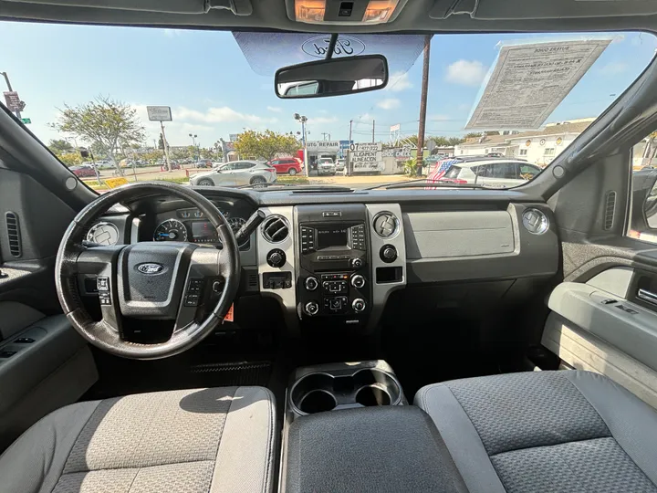 WHITE, 2014 FORD F150 SUPERCREW CAB Image 22