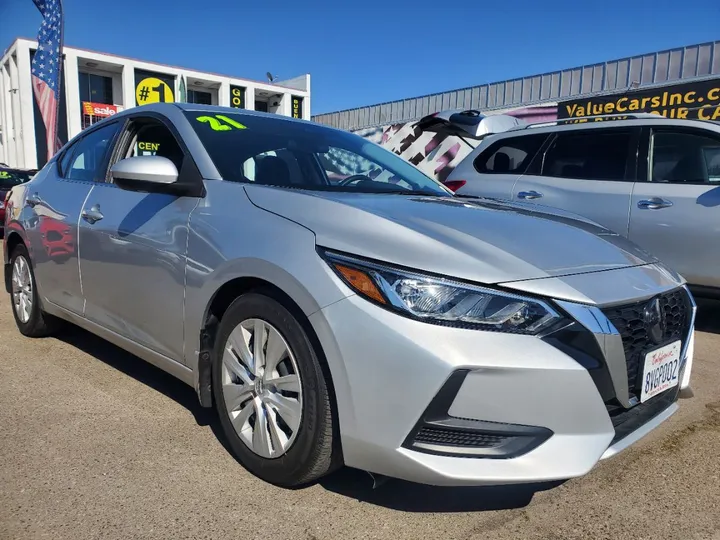 SILVER, 2021 NISSAN SENTRA Image 4