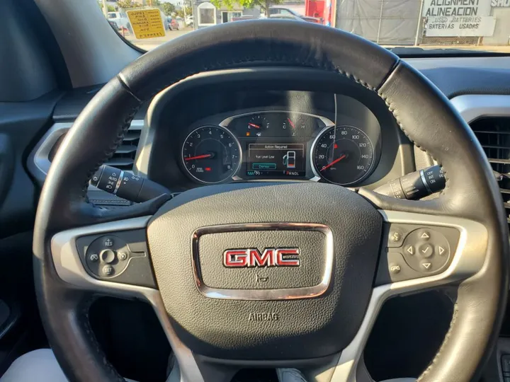 BLUE, 2019 GMC ACADIA Image 24