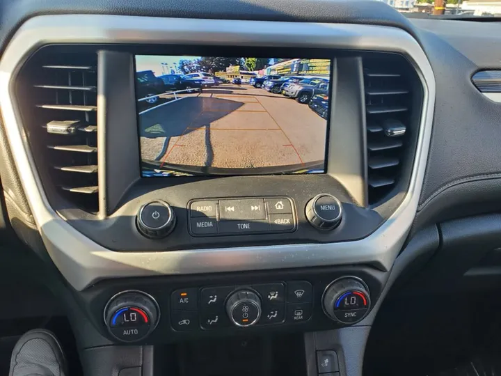 BLUE, 2019 GMC ACADIA Image 25