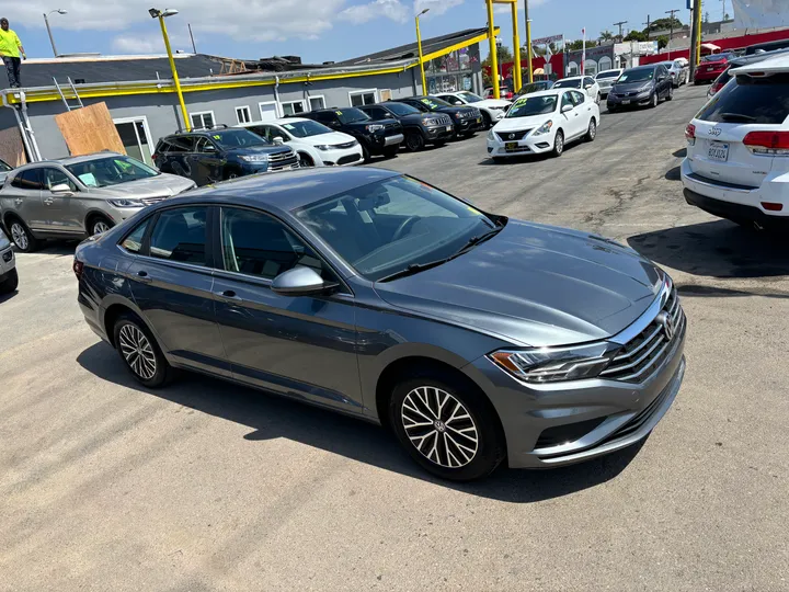 GREY, 2021 VOLKSWAGEN JETTA Image 7