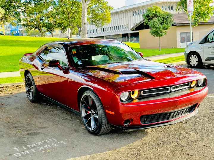 RED, 2019 DODGE CHALLENGER Image 8