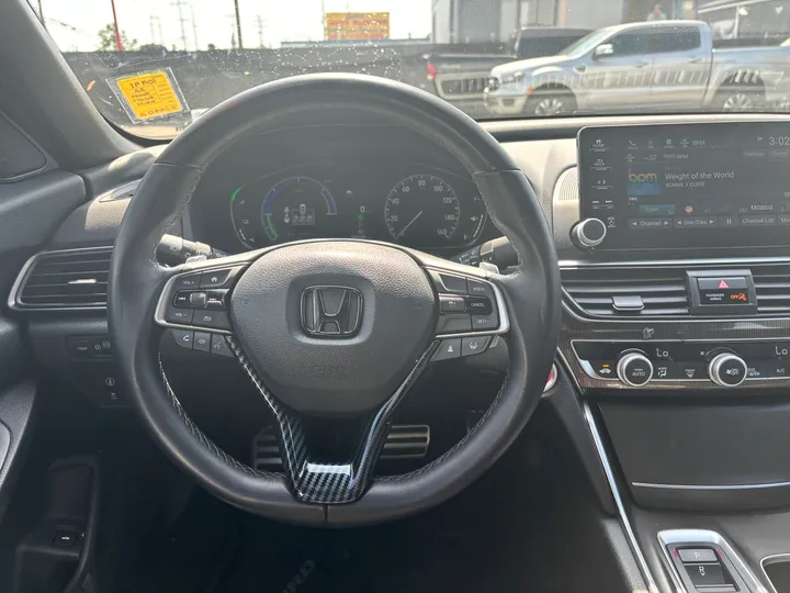 WHITE, 2022 HONDA ACCORD HYBRID Image 19