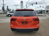 ORANGE, 2018 VOLKSWAGEN TIGUAN Thumnail Image 8