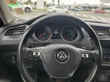 ORANGE, 2018 VOLKSWAGEN TIGUAN Thumnail Image 25