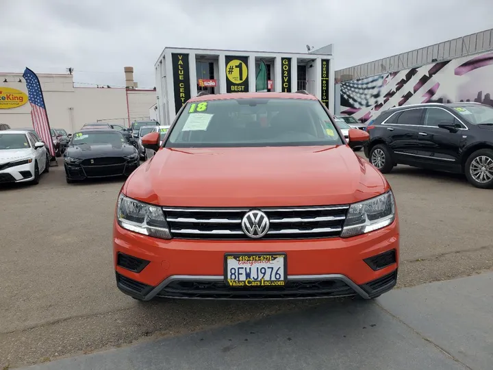 ORANGE, 2018 VOLKSWAGEN TIGUAN Image 15