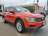 ORANGE, 2018 VOLKSWAGEN TIGUAN Thumnail Image 13