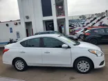 WHITE, 2019 NISSAN VERSA Thumnail Image 8