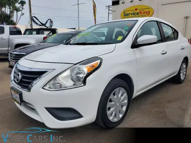 WHITE, 2019 NISSAN VERSA Image 3