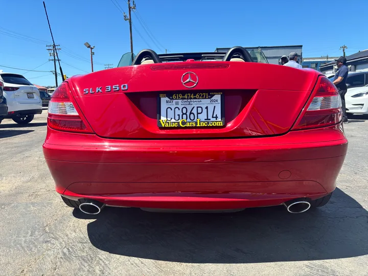 RED, 2008 MERCEDES-BENZ SLK-CLASS Image 6