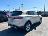 GOLD, 2017 LINCOLN MKC Thumnail Image 5