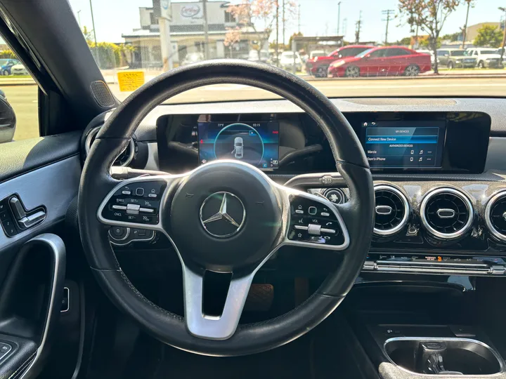 BLACK, 2019 MERCEDES-BENZ A-CLASS Image 17