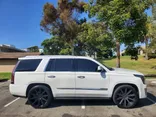 WHITE, 2017 CADILLAC ESCALADE Thumnail Image 3