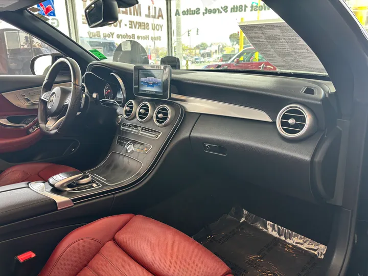 BLACK, 2018 MERCEDES-BENZ C-CLASS Image 17