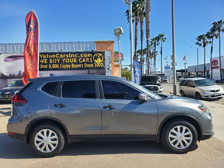 GRAY, 2019 NISSAN ROGUE Image 7