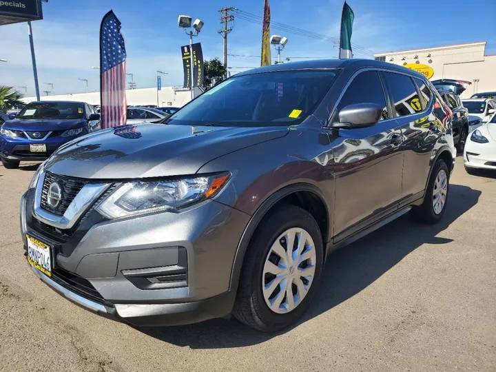 GRAY, 2019 NISSAN ROGUE Image 2