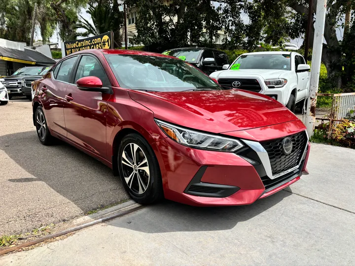 RED, 2020 NISSAN SENTRA Image 3