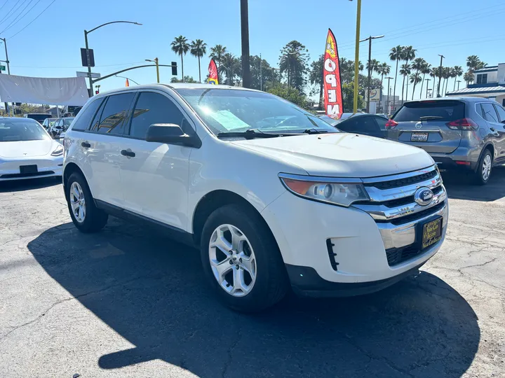 WHITE, 2012 FORD EDGE Image 3