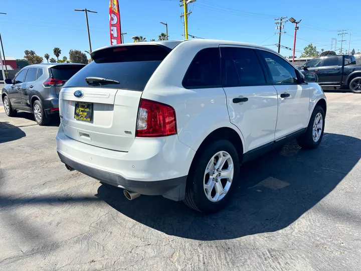 WHITE, 2012 FORD EDGE Image 5