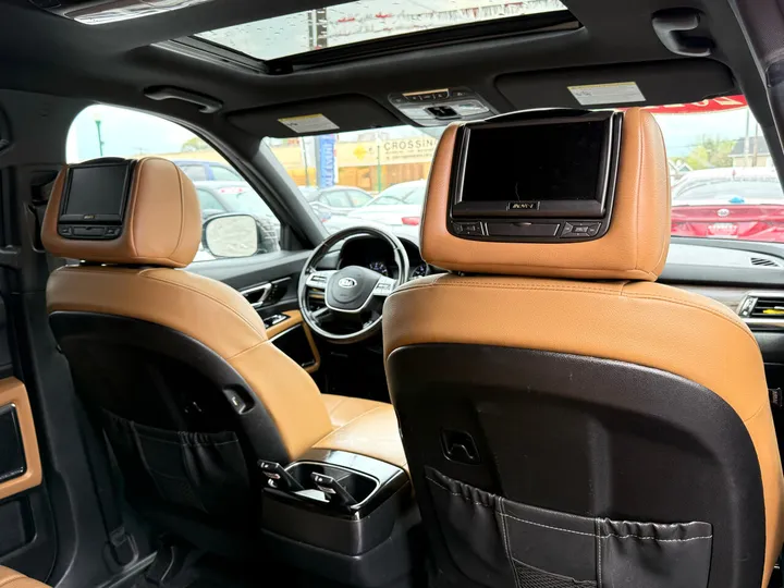 GREEN, 2021 KIA TELLURIDE Image 19