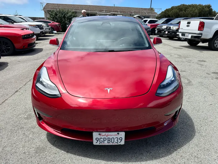 RED, 2018 TESLA MODEL 3 Image 4