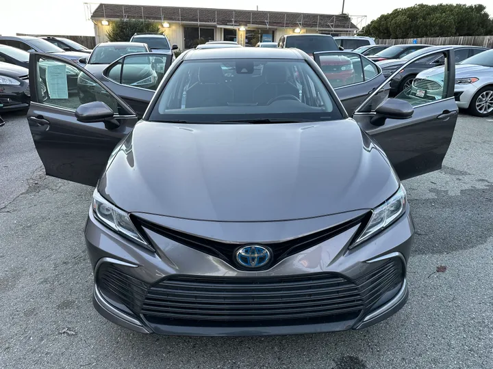 GRAY, 2021 TOYOTA CAMRY HYBRID Image 20