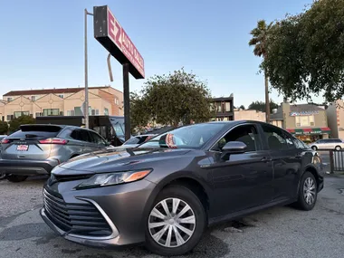 GRAY, 2021 TOYOTA CAMRY HYBRID Image 14