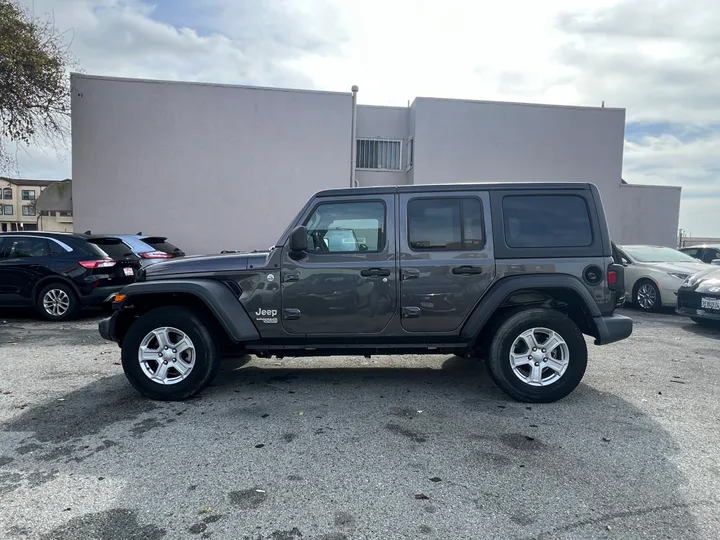 GRAY, 2021 JEEP WRANGLER UNLIMITED Image 6