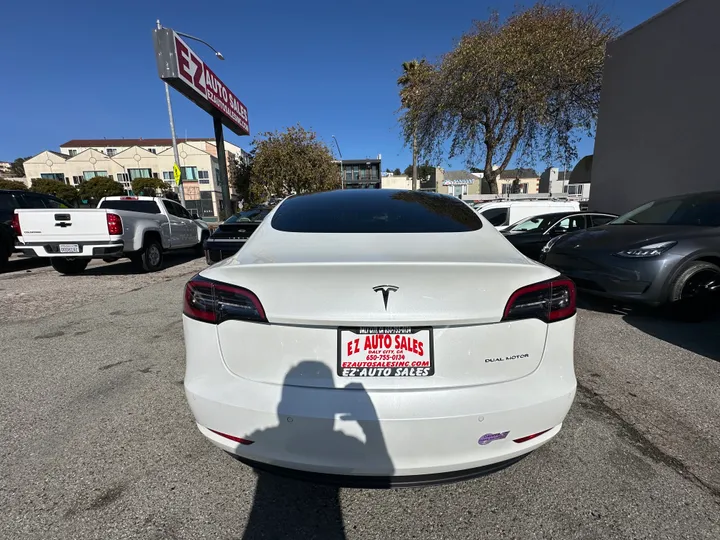 WHITE, 2019 TESLA MODEL 3 Image 6