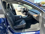 BLUE, 2018 TESLA MODEL 3 Thumnail Image 17