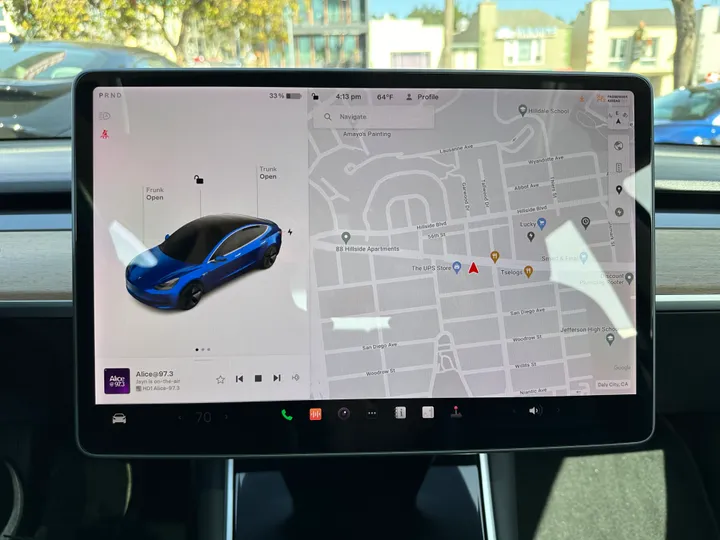 BLUE, 2018 TESLA MODEL 3 Image 20