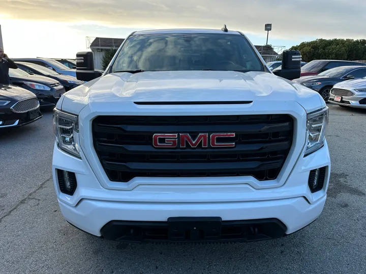 WHITE, 2020 GMC SIERRA 1500 CREW CAB Image 3