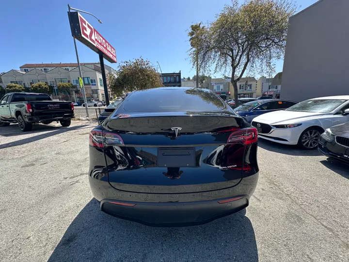 BLACK, 2021 TESLA MODEL Y Image 3