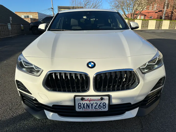 WHITE, 2022 BMW X2 Image 4