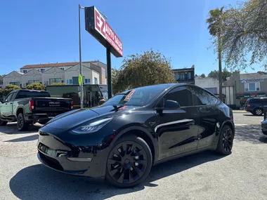 BLACK, 2021 TESLA MODEL Y Image 30