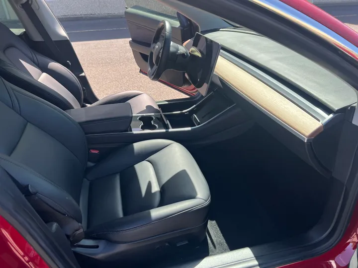 RED, 2019 TESLA MODEL 3 Image 14