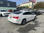 WHITE, 2017 CHEVROLET MALIBU Thumnail Image 9