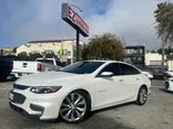 WHITE, 2017 CHEVROLET MALIBU Thumnail Image 1